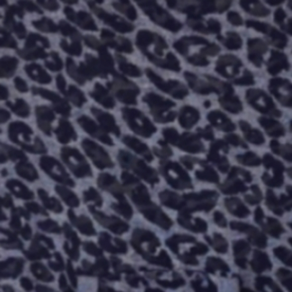 C♥️BUNDLE ONLY♥️FRVR 21 Black & Midnight Blue Leopard Hand Pouch Pullover… - Picture 8 of 9